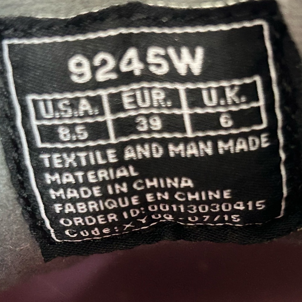 Shoes For Crews Womens Grey Silver Grip Soles Work Sneakers Shoes SZ US 8.5 NWT - Picture 11 of 11